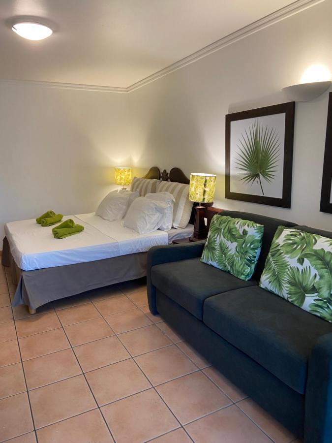Studio Passion Camelia Acces Direct Plage Hotel Pierre Et Vacances 3 Etoiles Сент-Люс Экстерьер фото